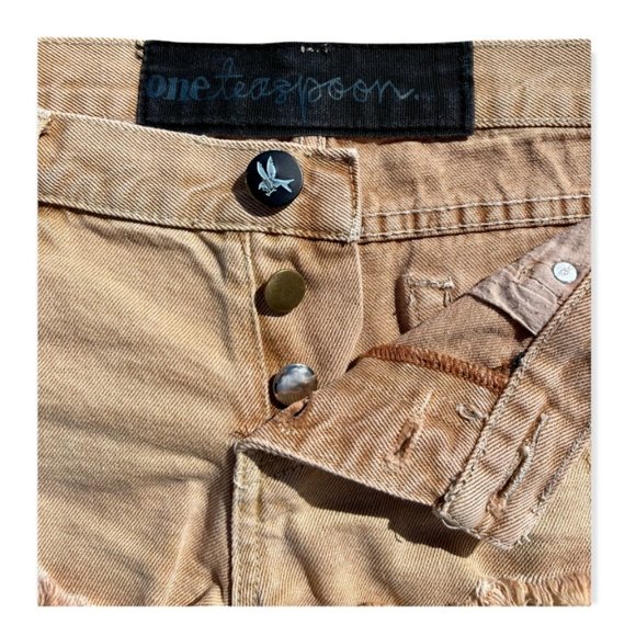 One Teaspoon Tan Jean shorts size 28 - Picture 3 of 3